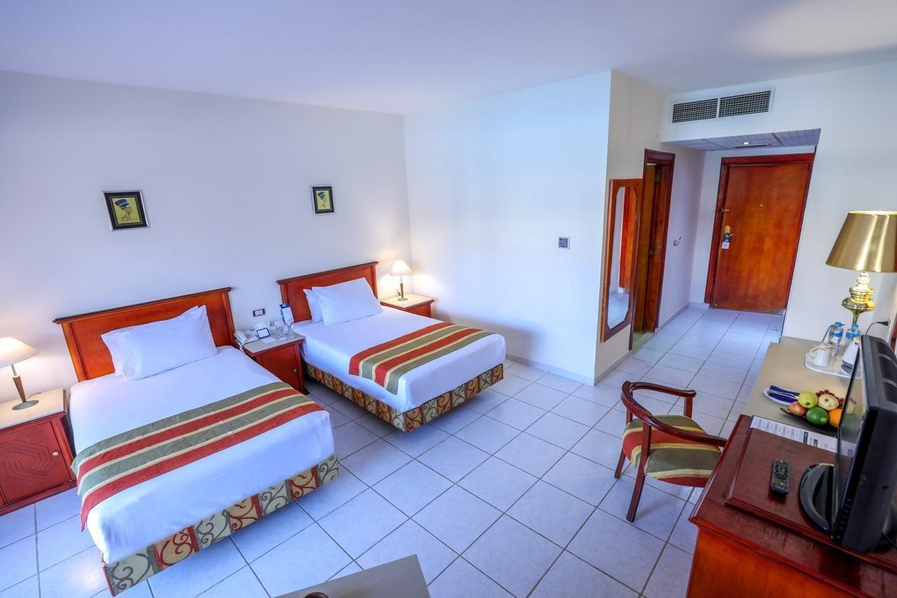 Blend Club Aqua Resort Sahl Hasheesh Exterior photo